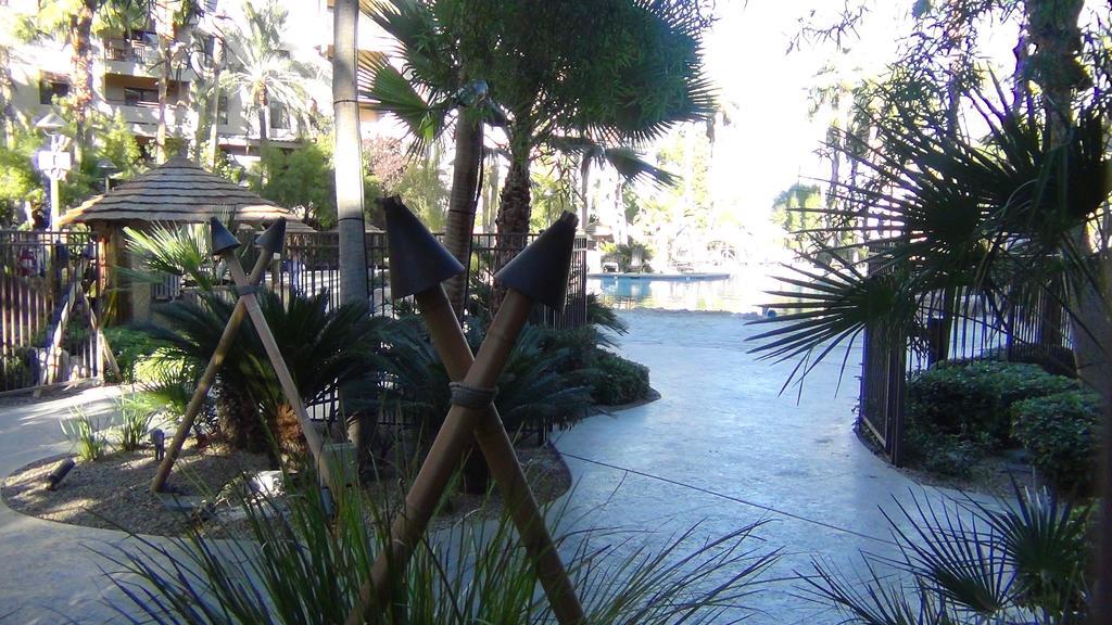 Suites At Tahiti Village Resort And Spa-No Resort Fee Λας Βέγκας Εξωτερικό φωτογραφία