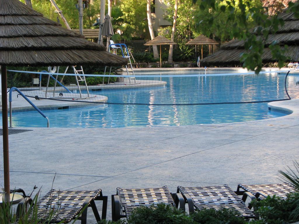 Suites At Tahiti Village Resort And Spa-No Resort Fee Λας Βέγκας Εξωτερικό φωτογραφία